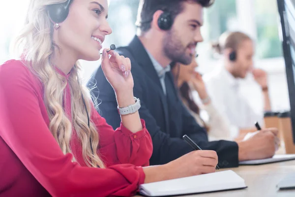 call center recebendo chamadas de Número 0800