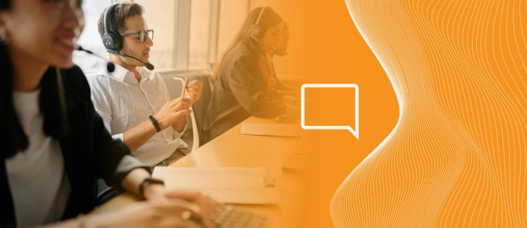 Pessoas em mesa recebendo ligação de número 0800 ou 4004